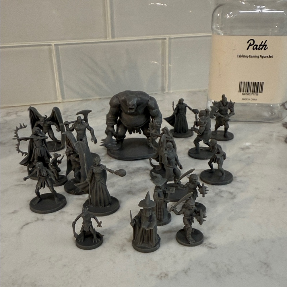 Path Tabletop Gaming Figure Set - Picture 4 of 8